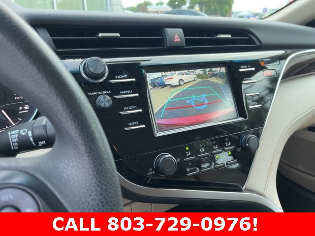 2018 Toyota Camry LE photo 22