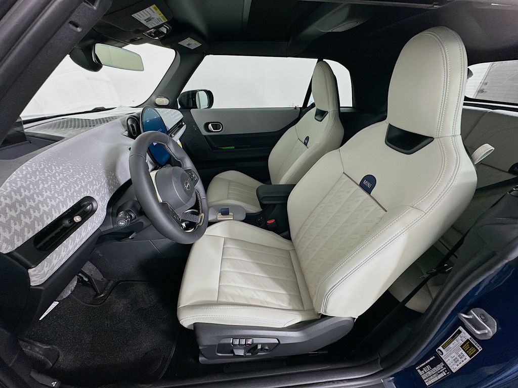 2025 Mini Cooper S Convertible Iconic photo 15