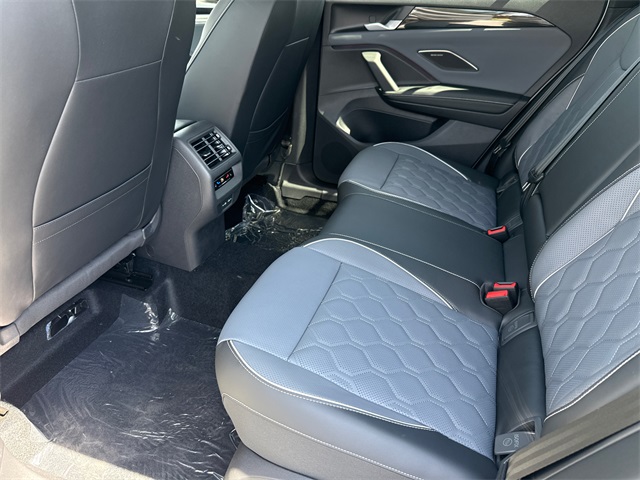 2025 Volkswagen Tiguan SEL R-Line Black photo 27