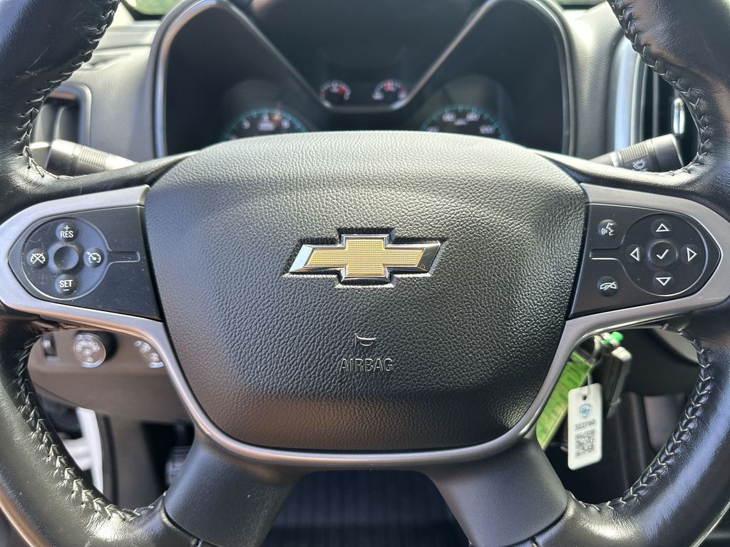 2022 Chevrolet Colorado LT photo 21
