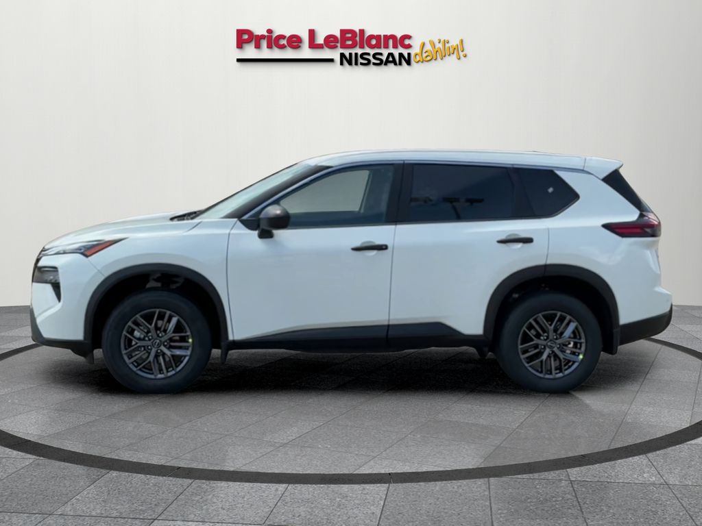 2026 Nissan Rogue S photo 13