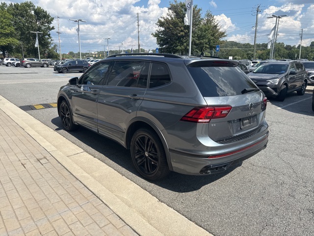 2022 Volkswagen Tiguan SE R-Line Black photo 3