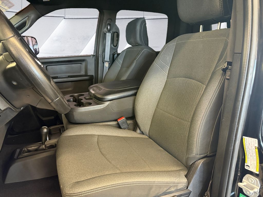 2022 Ram 2500 Tradesman photo 7