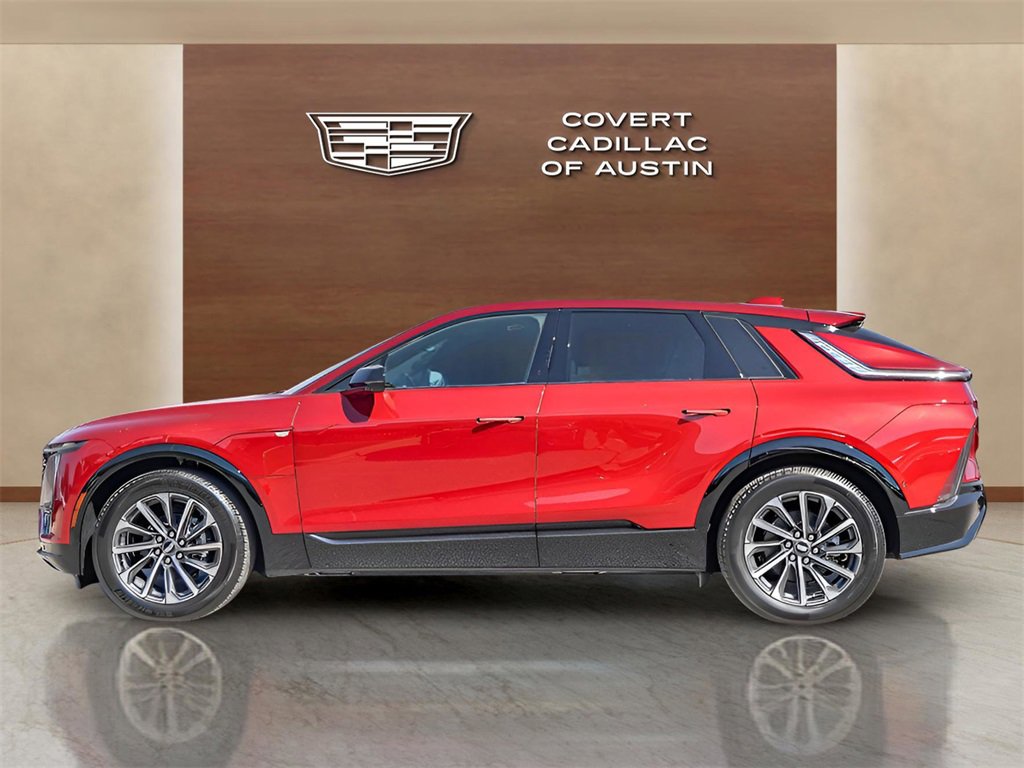 2026 Cadillac Lyriq Sport photo 4