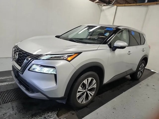 2021 Nissan Rogue SV photo 2