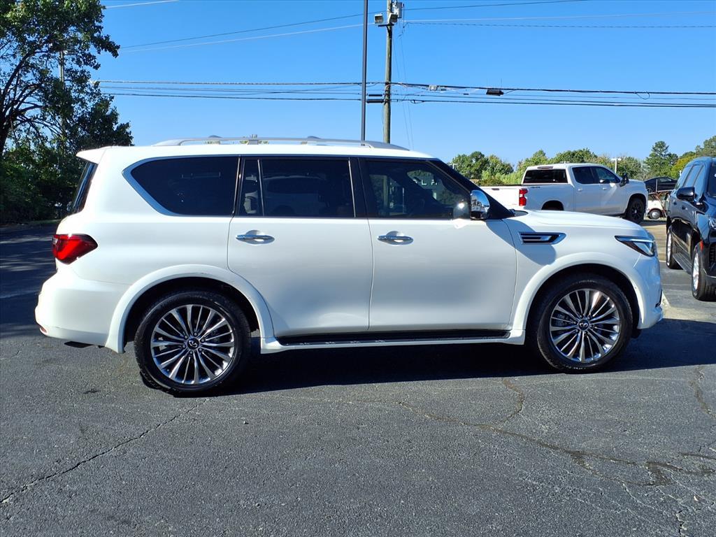 2021 Infiniti QX80 Sensory photo 10