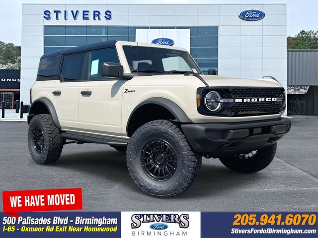 2025 Ford Bronco 4-Door Big Bend's photo
