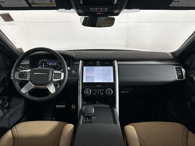 2025 Land Rover Discovery SE photo 24