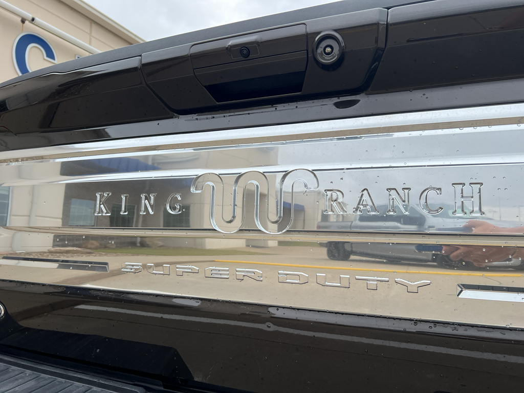 2025 Ford F-350 King Ranch photo 15