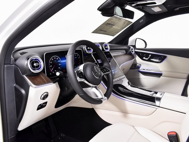 2026 Mercedes Benz GLC 300 photo 15