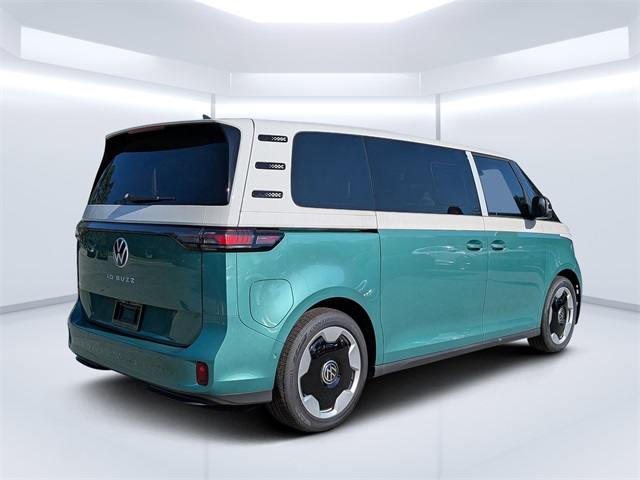 2025 Volkswagen ID. Buzz Pro Plus photo 3