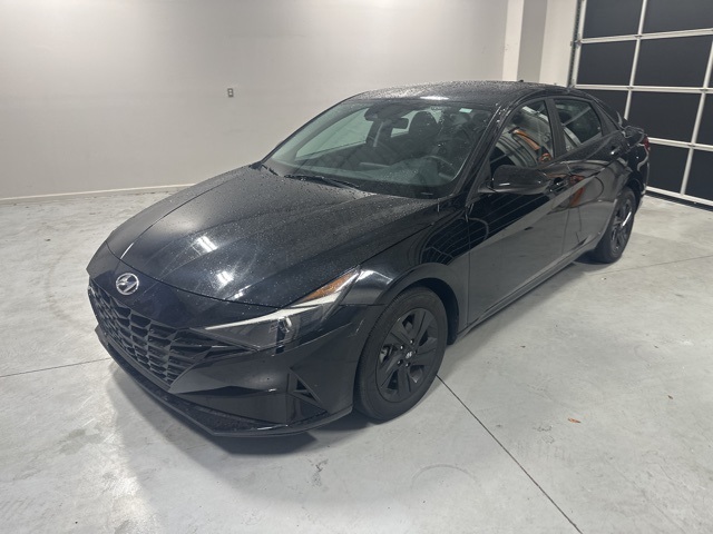2023 Hyundai Elantra SEL photo 15