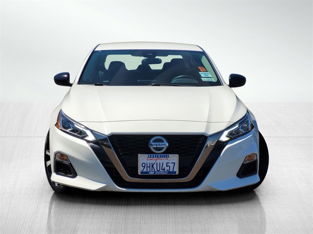 2021 Nissan Altima 2.5 SR photo 2