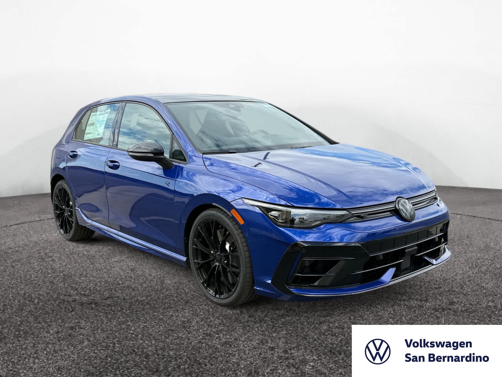 2025 Volkswagen Golf R photo 7