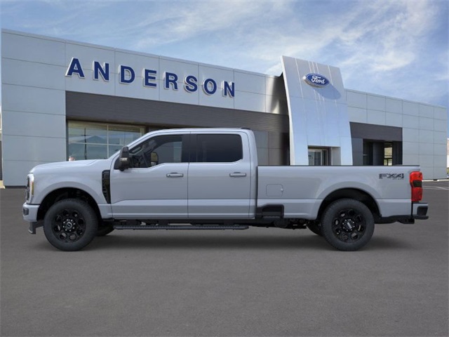 2026 Ford F-350 Lariat photo 3