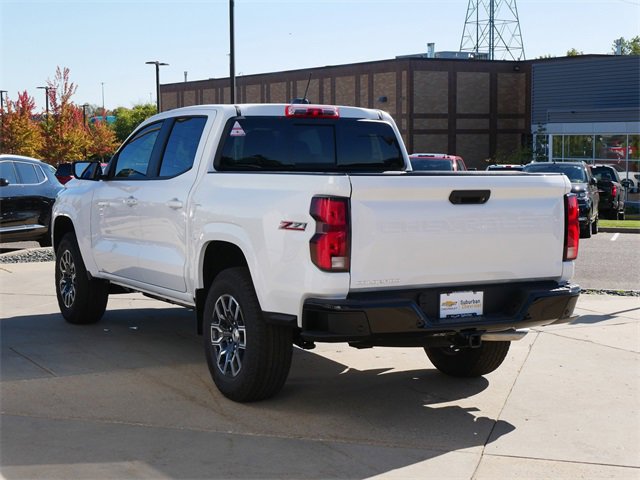 2026 Chevrolet Colorado Z71 photo 3