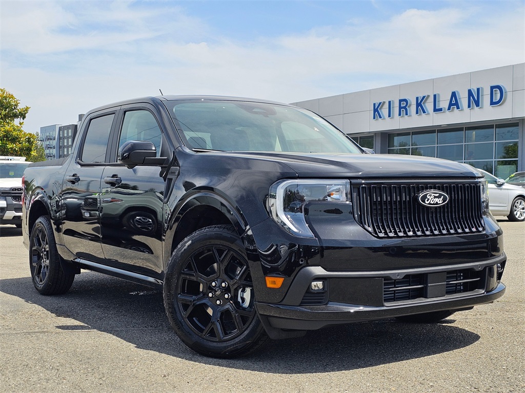 2025 Ford Maverick Lobo's photo