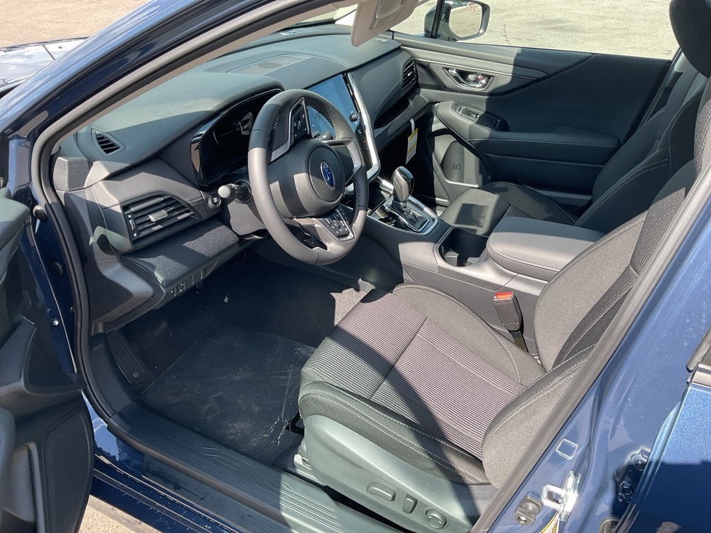 2025 Subaru Legacy Premium photo 8