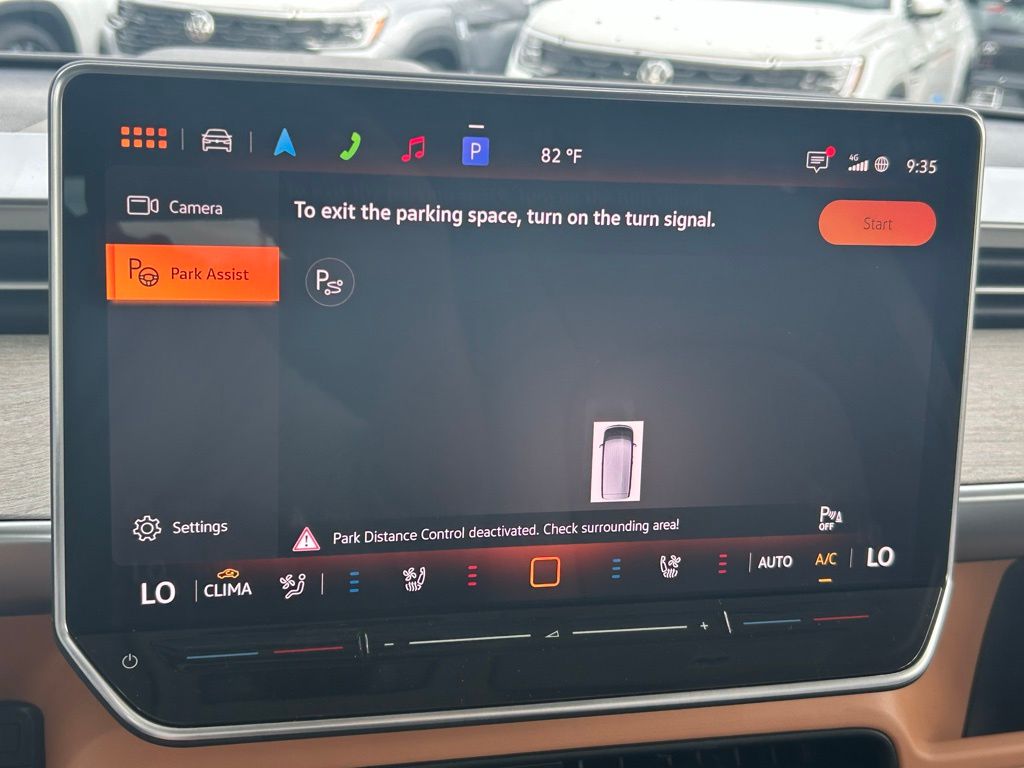 2025 Volkswagen ID. Buzz Pro Plus photo 17