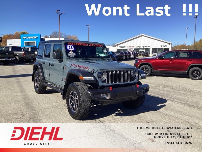 2025 Jeep Wrangler 4-Door Rubicon's photo