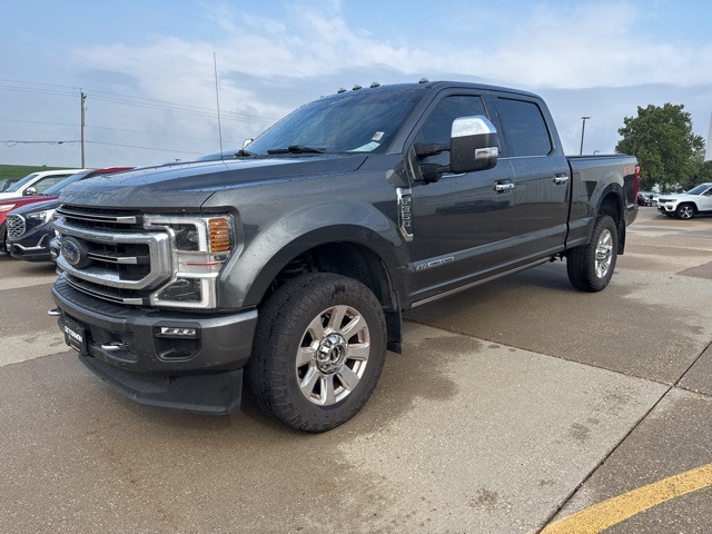 2020 Ford F-350 Platinum photo 2