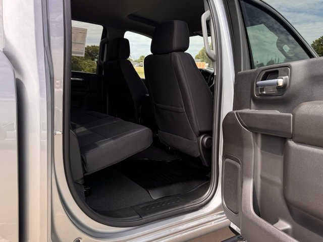 2025 Chevrolet Silverado 2500HD Custom photo 60