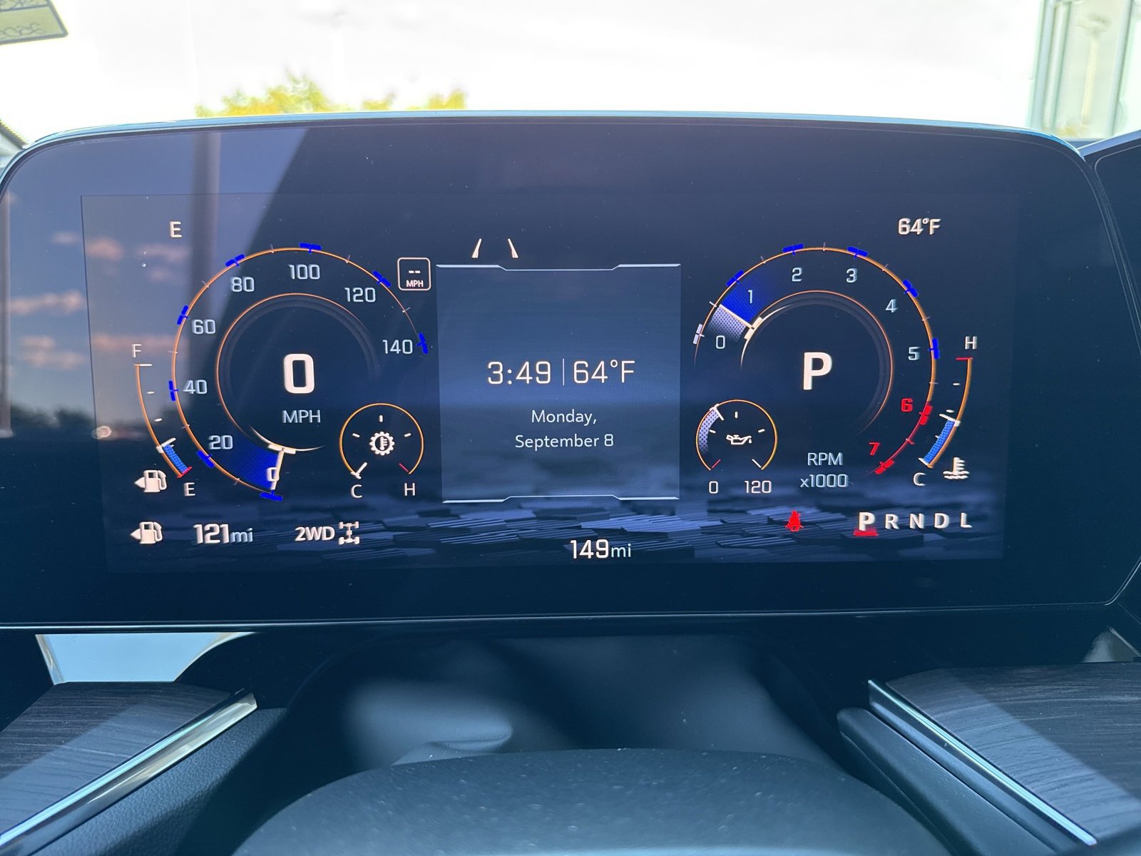 2025 Chevrolet Suburban Premier photo 30