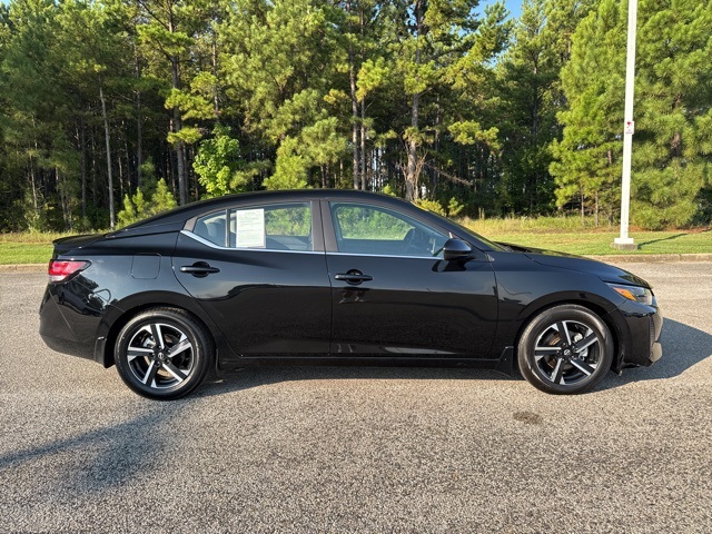 2024 Nissan Sentra SV photo 4