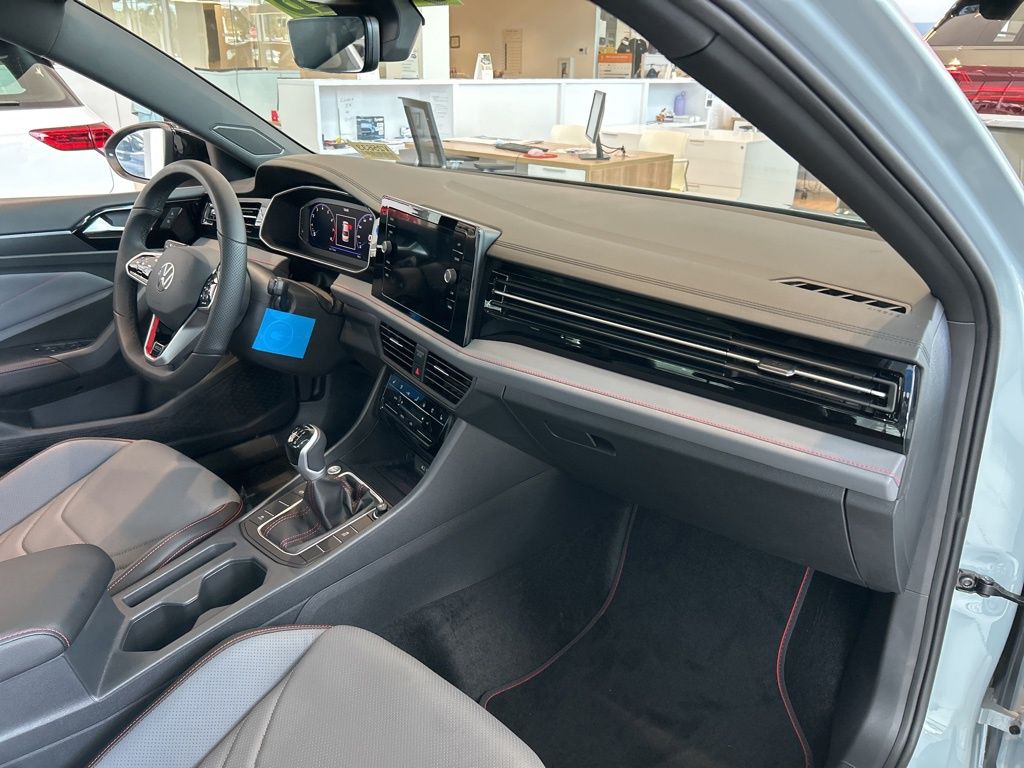 2025 Volkswagen Jetta GLI 2.0T Autobahn photo 35