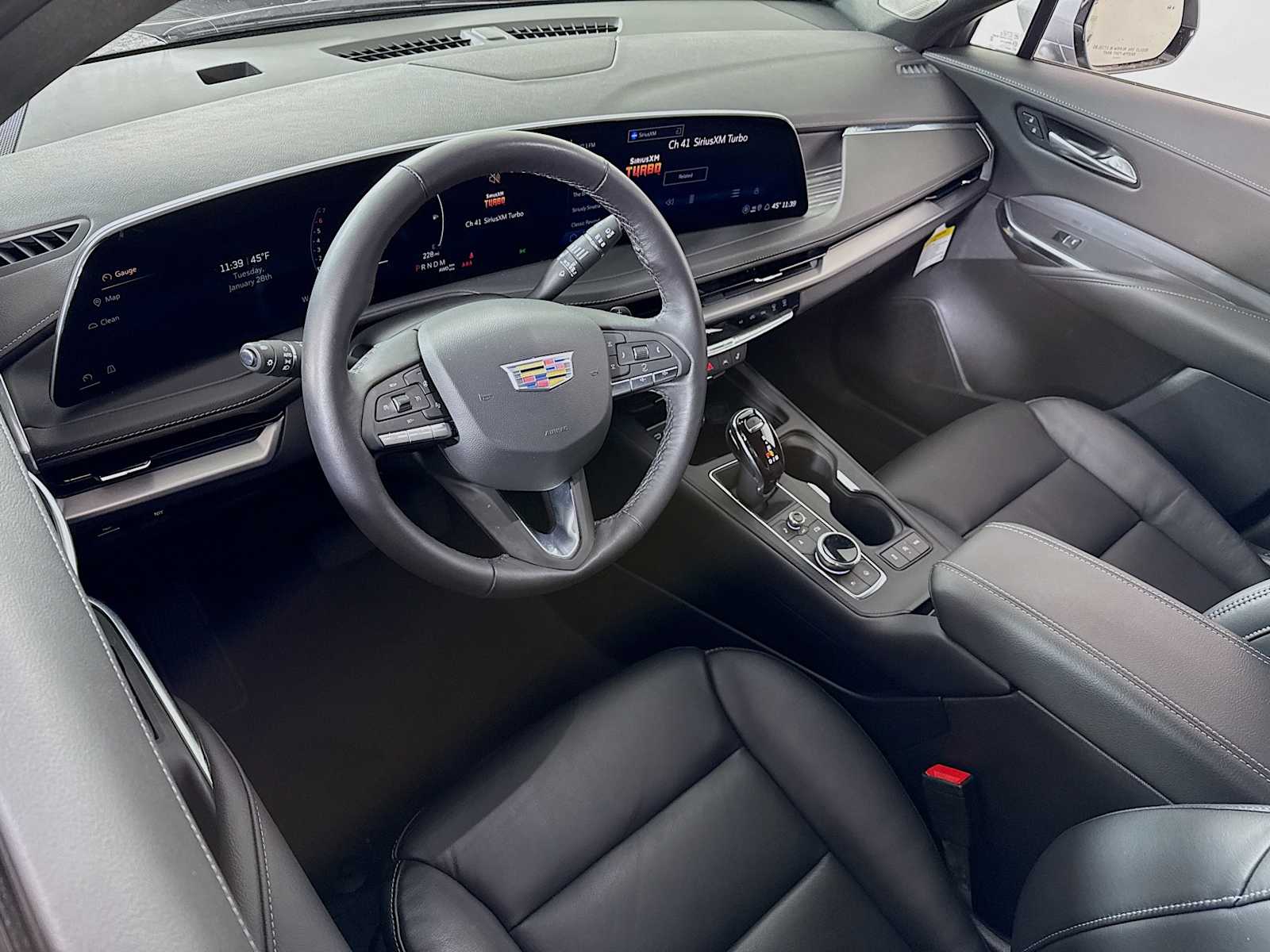2024 Cadillac XT4 Premium Luxury photo 5