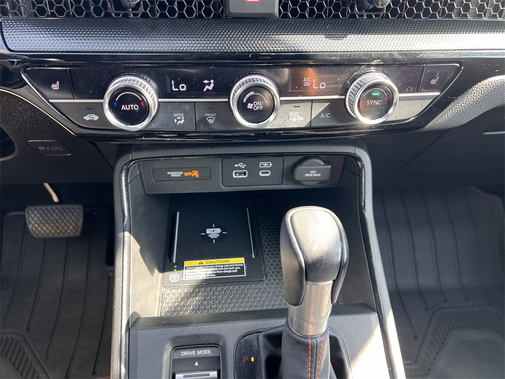 2024 Honda CR-V Hybrid Sport Touring photo 36