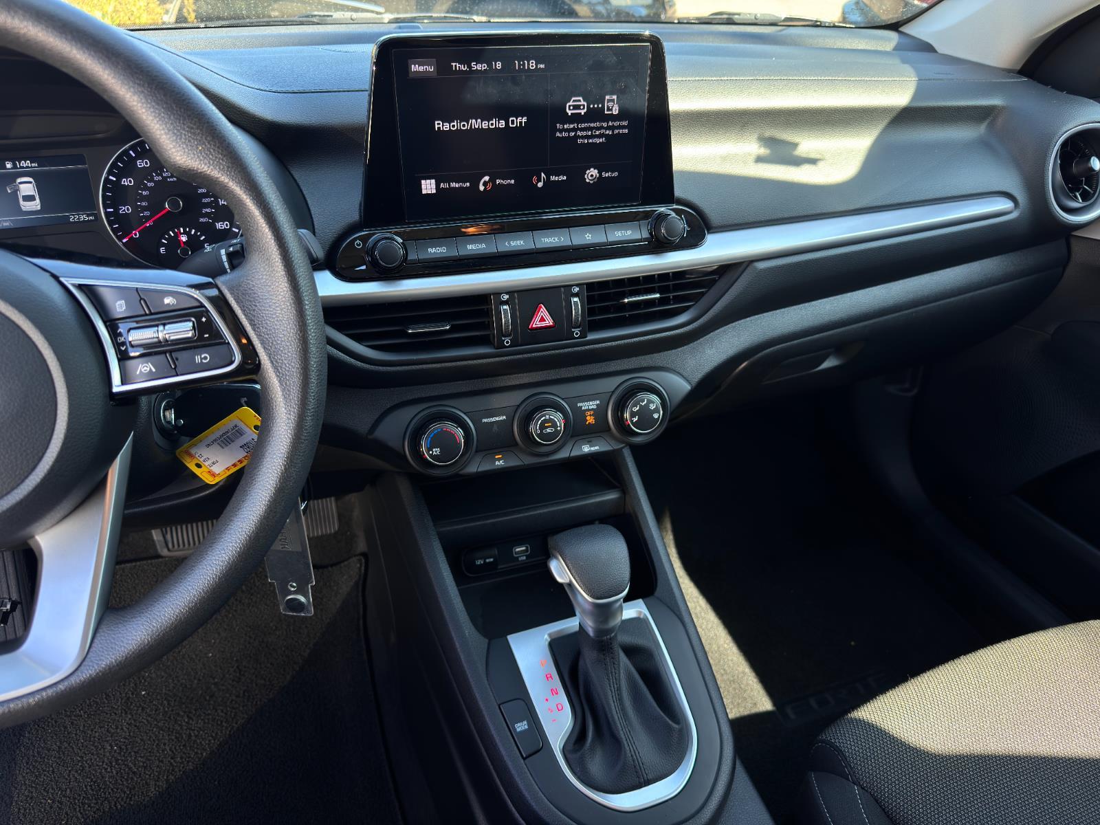 2023 Kia Forte LXS photo 17