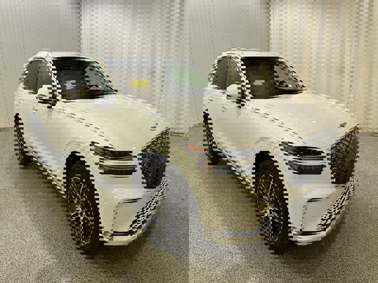 New 2026 Uyuni White Genesis Advanced image 1