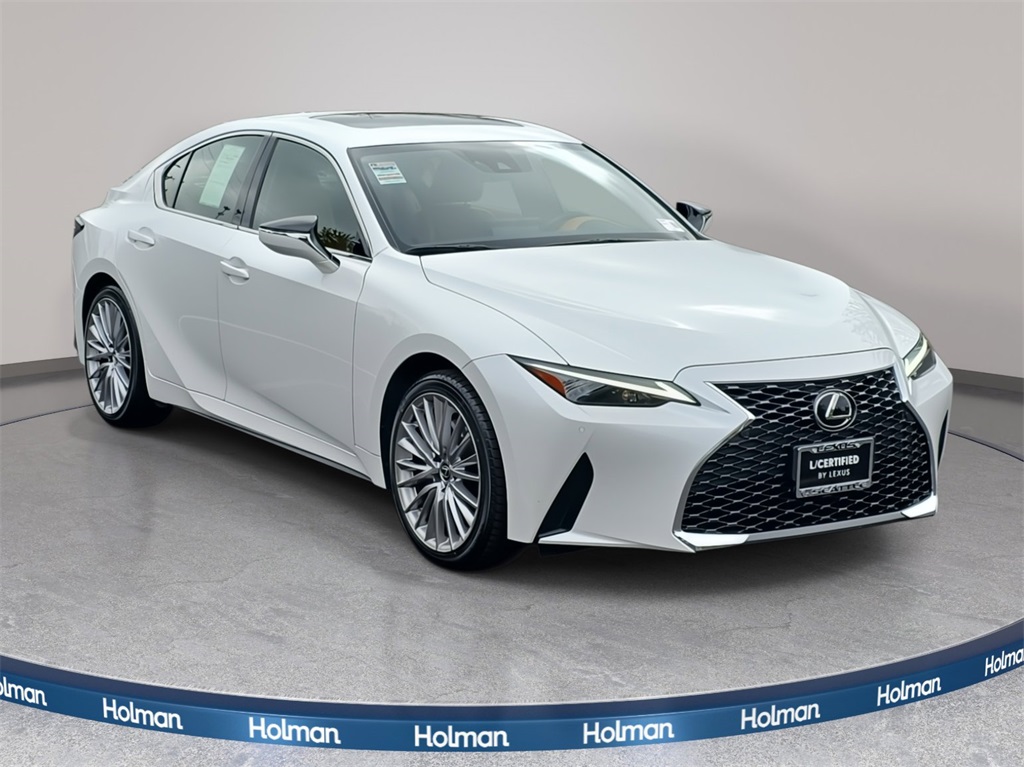 2023 Lexus IS 300 photo 3