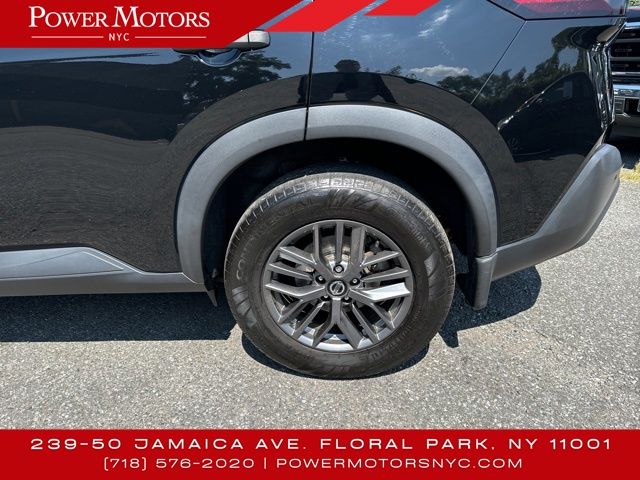 2021 Nissan Rogue S photo 8