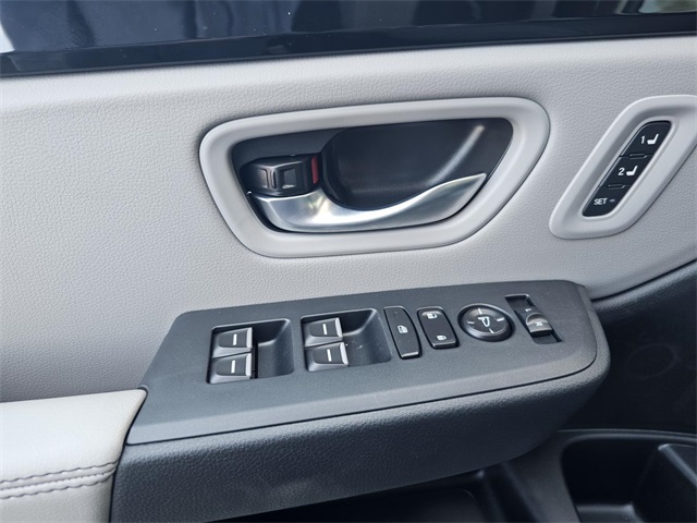 2025 Honda Pilot EX-L photo 12