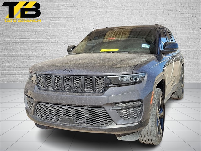 2024 Jeep Grand Cherokee Altitude's photo