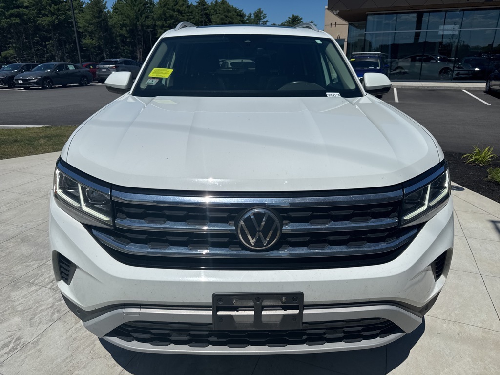2021 Volkswagen Atlas SEL photo 2