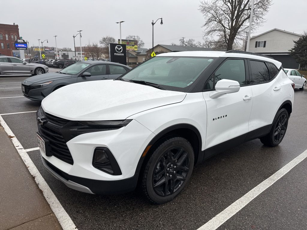 2022 Chevrolet Blazer 2LT photo 3