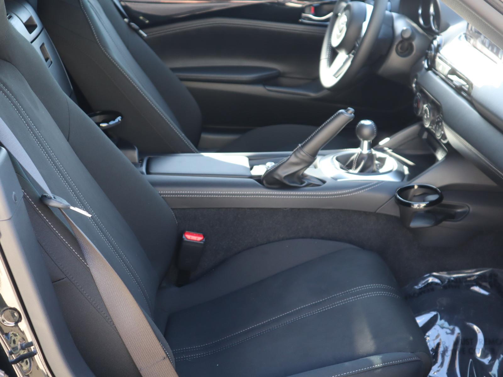 2025 Mazda MX-5 Miata Miata photo 9
