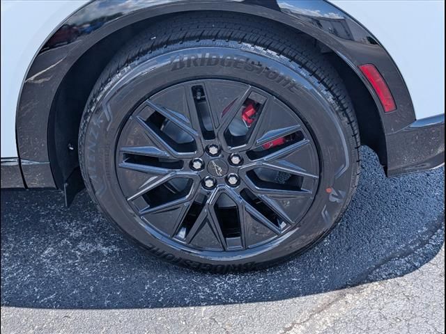 2025 Ford Mustang Mach-E Premium photo 16