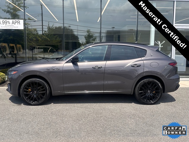 2022 Maserati Levante GT photo 2