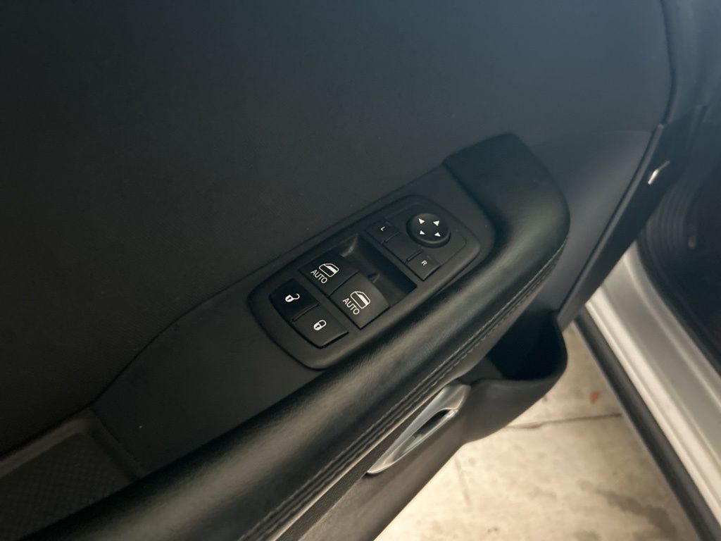 2023 Dodge Challenger SXT photo 31
