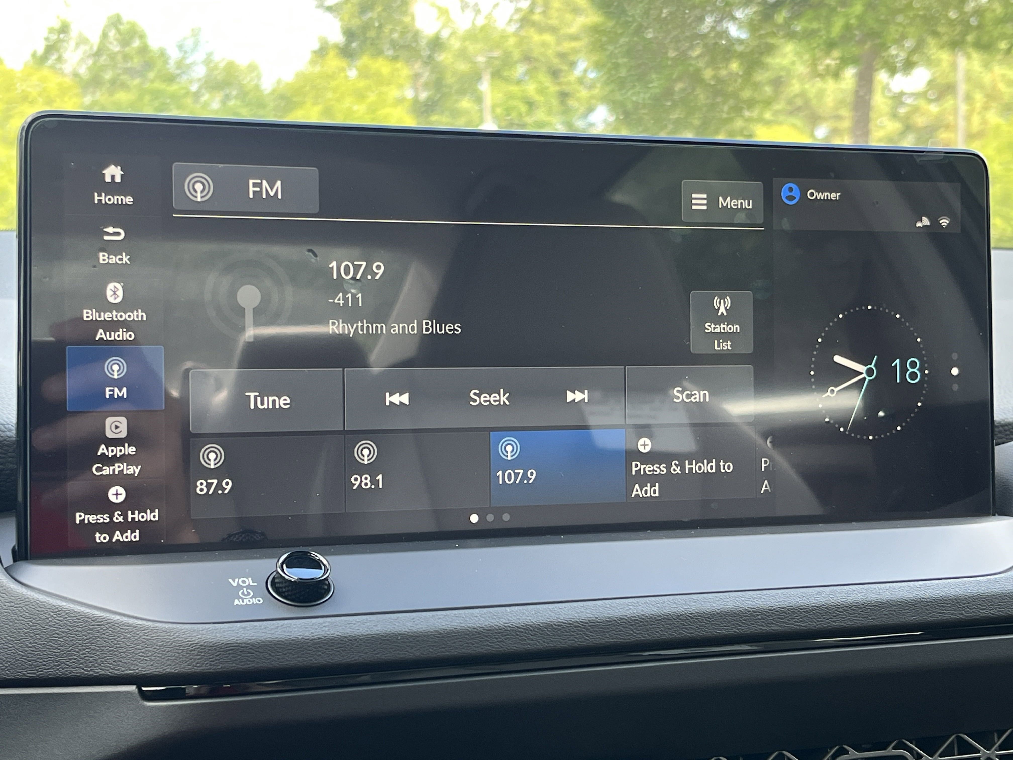 2025 Honda Accord Hybrid EX-L photo 3