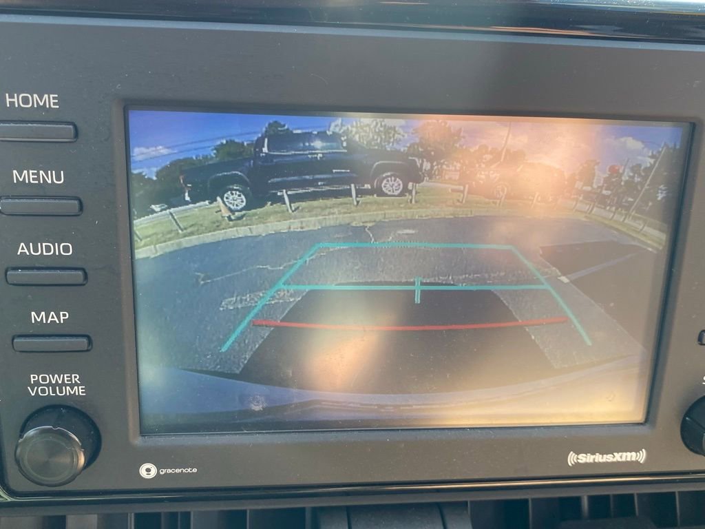 2022 Toyota RAV4 Hybrid XLE photo 23