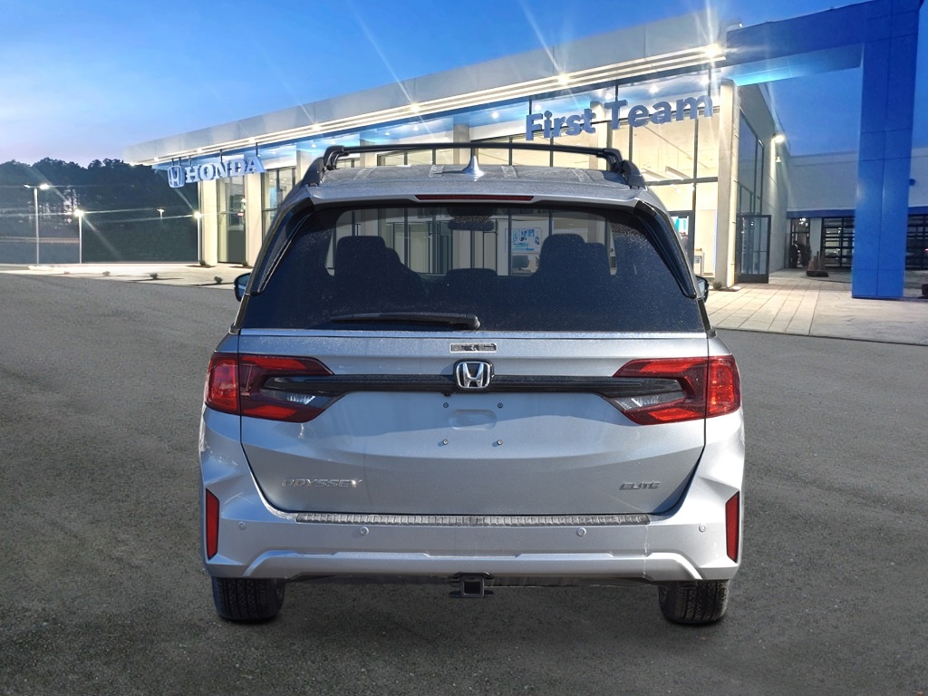 2026 Honda Odyssey Elite photo 4