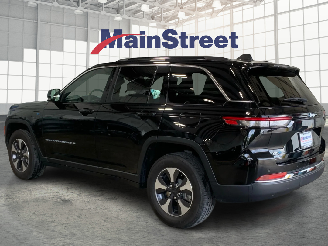 2024 Jeep Grand Cherokee Limited 4xe photo 3