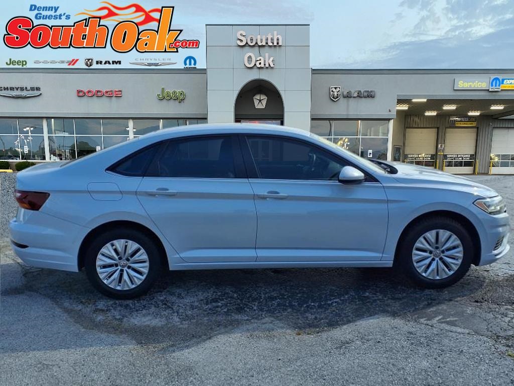 Used 2019 Volkswagen Jetta S with VIN 3VWC57BU7KM131639 for sale in Frankfort, IL