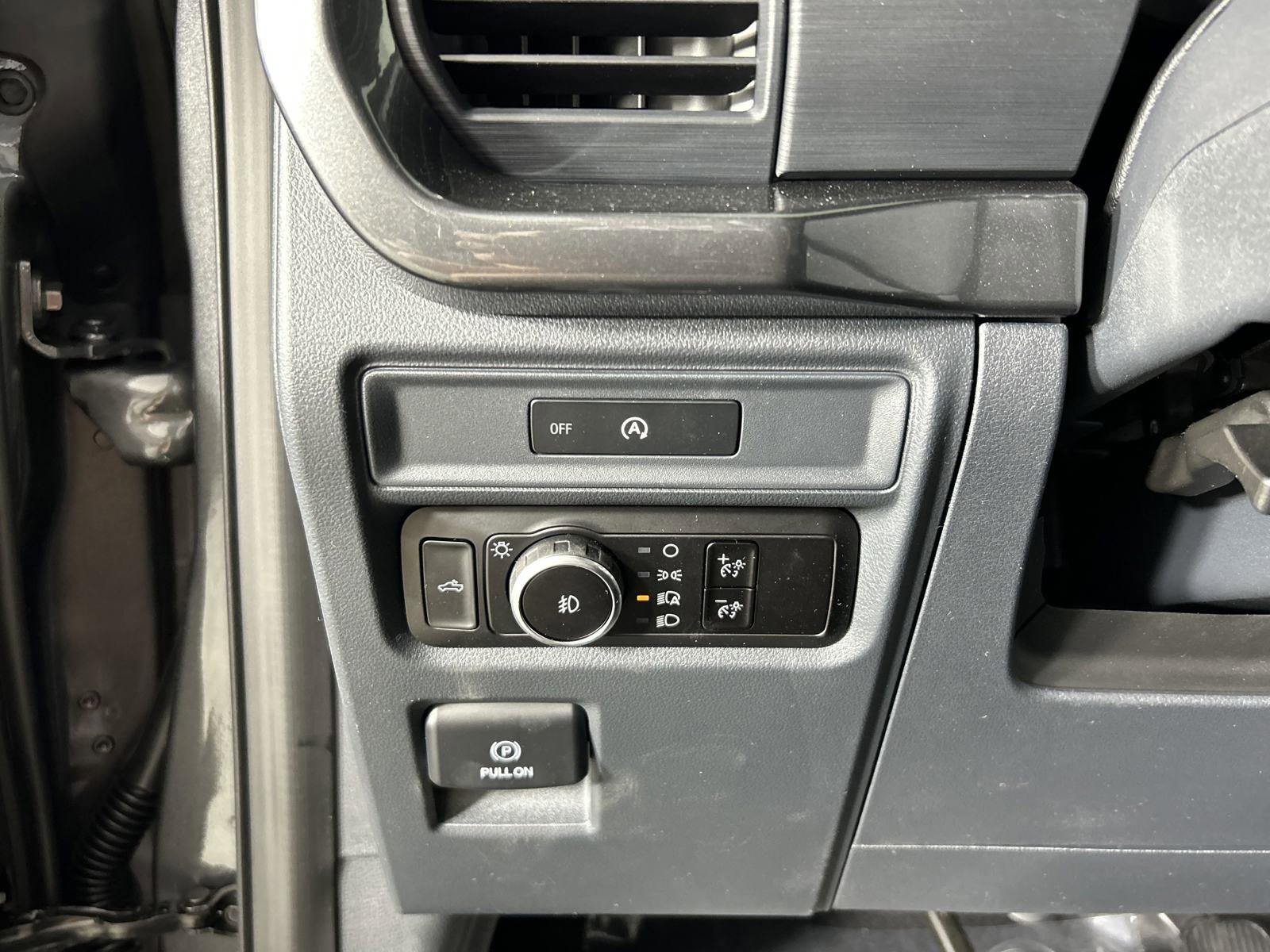 2025 Ford F-150 STX photo 20
