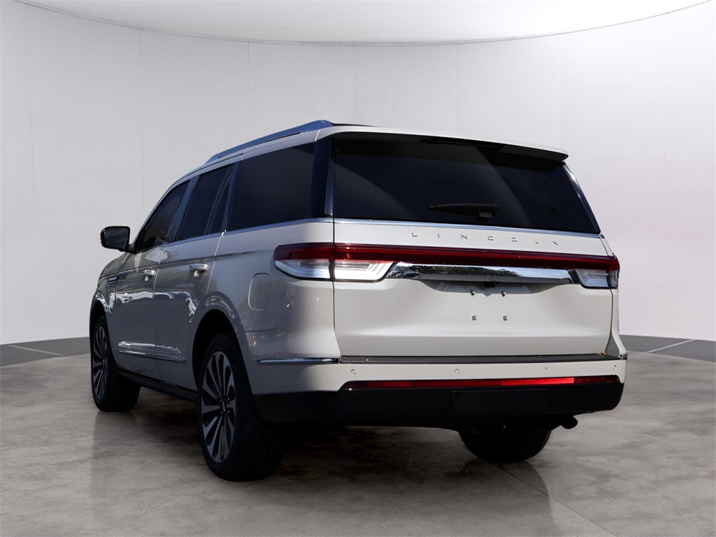 2024 Lincoln Navigator Reserve photo 4